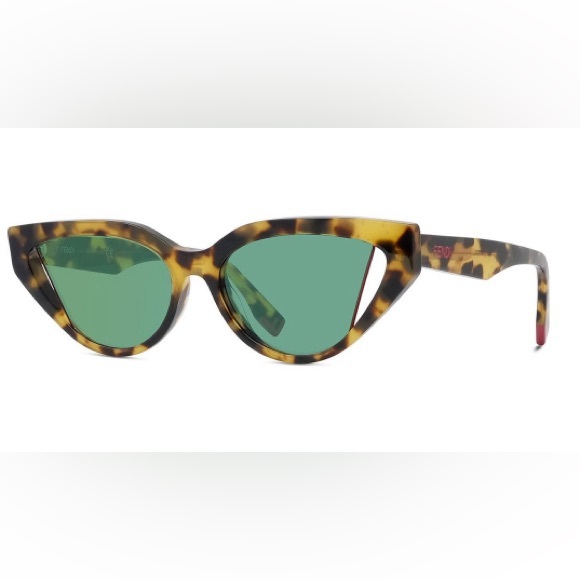 FENDI FE400091 55Q Tortoise Sunglasses main image 8